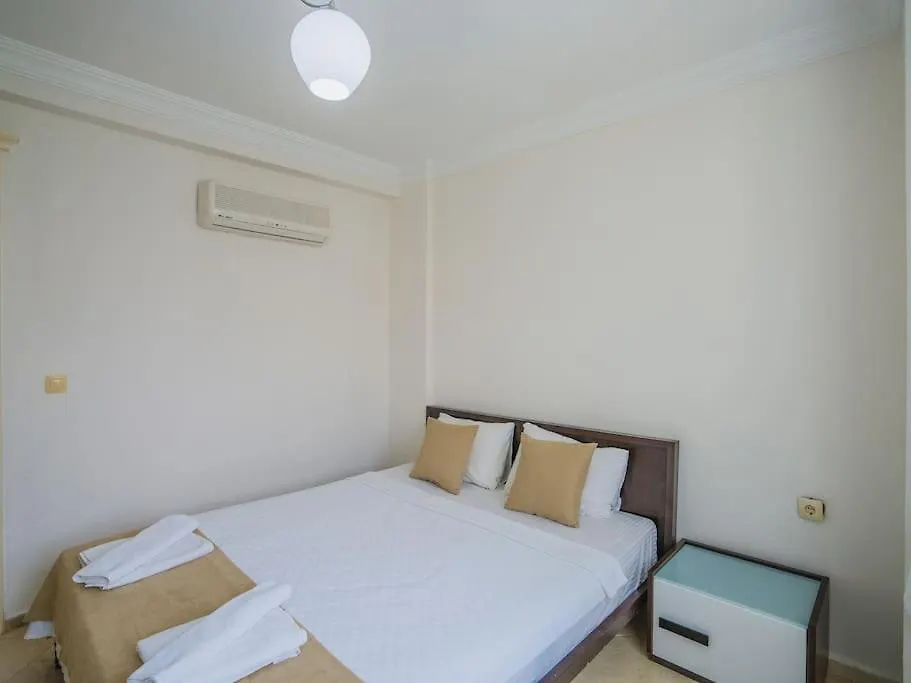 Calis'Ta Denize Sifir 10 Kisilik Villa Starfish 3 Fethiye Turkey